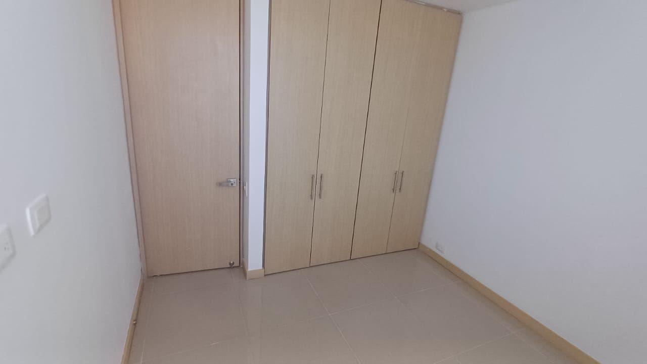 Apartamento de 3 habitaciones en Jardines - 9