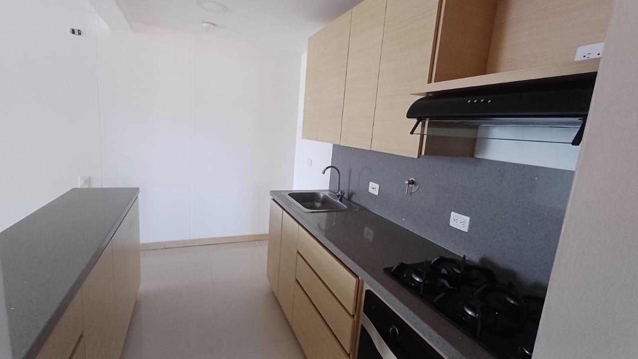 Apartamento de 3 habitaciones en Jardines - 4
