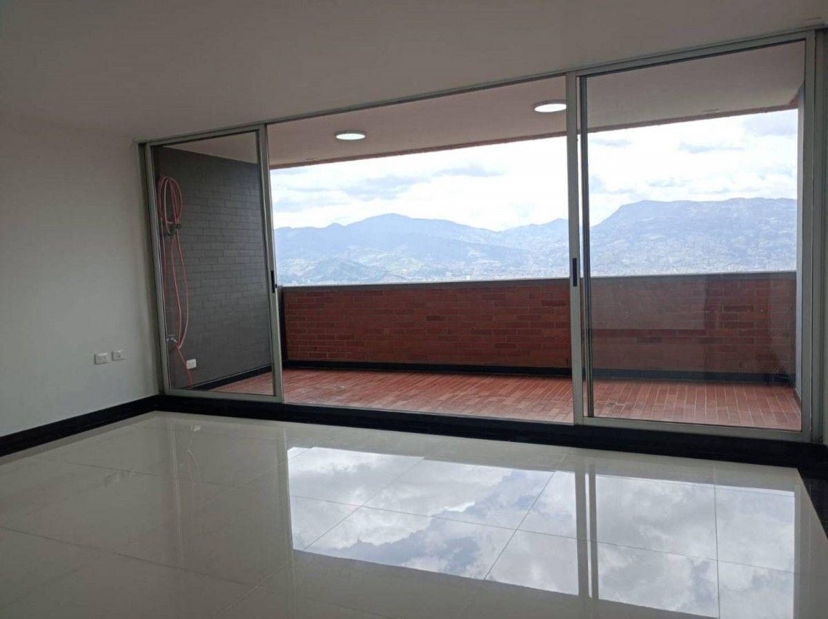 Apartamento en El Tesoro - 4