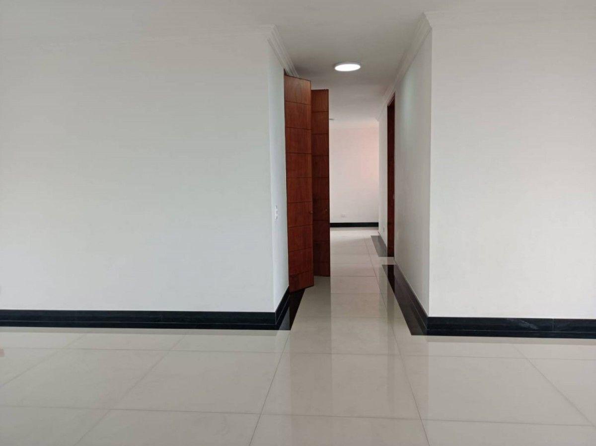 Apartamento en El Tesoro - 25