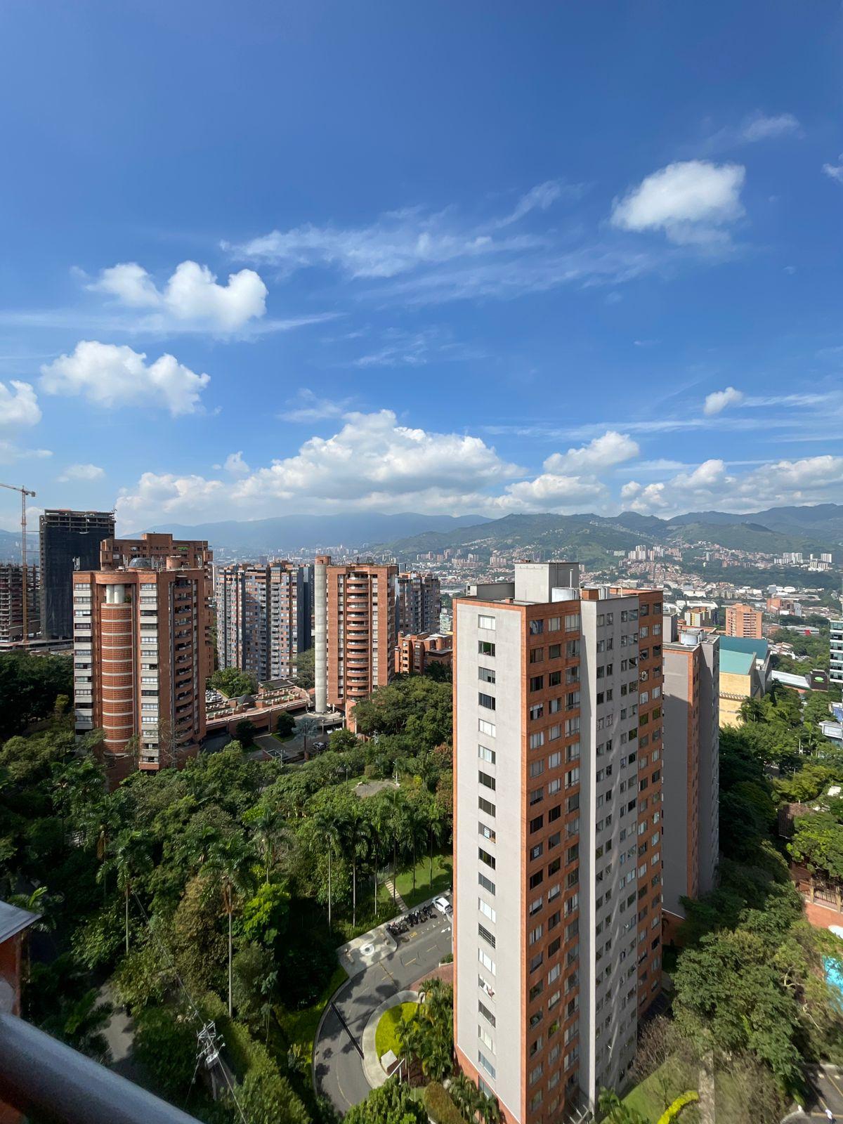 Apartamento de 3 habitaciones en Los Balsos II - 7