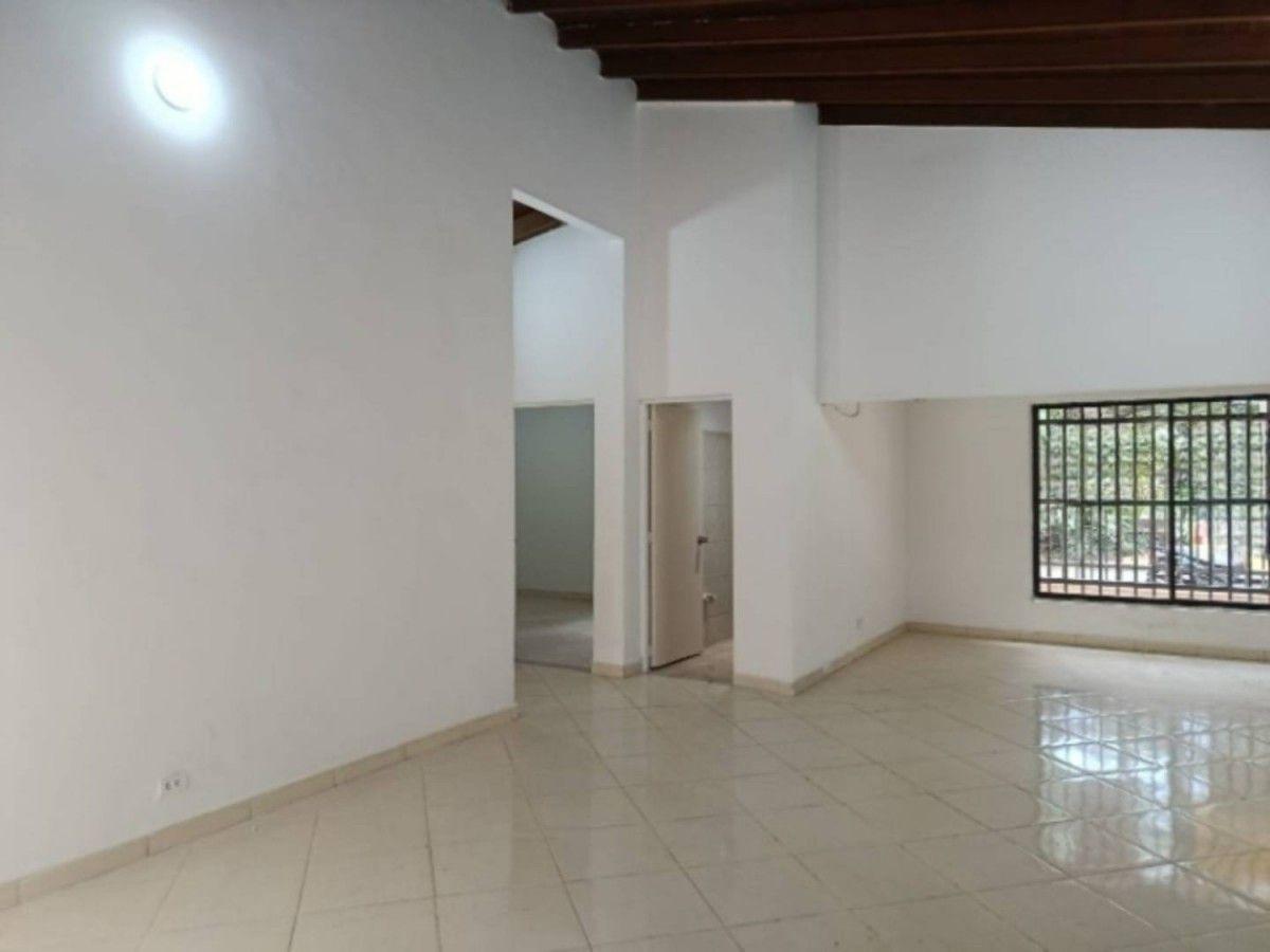 Casa en Laureles - 2