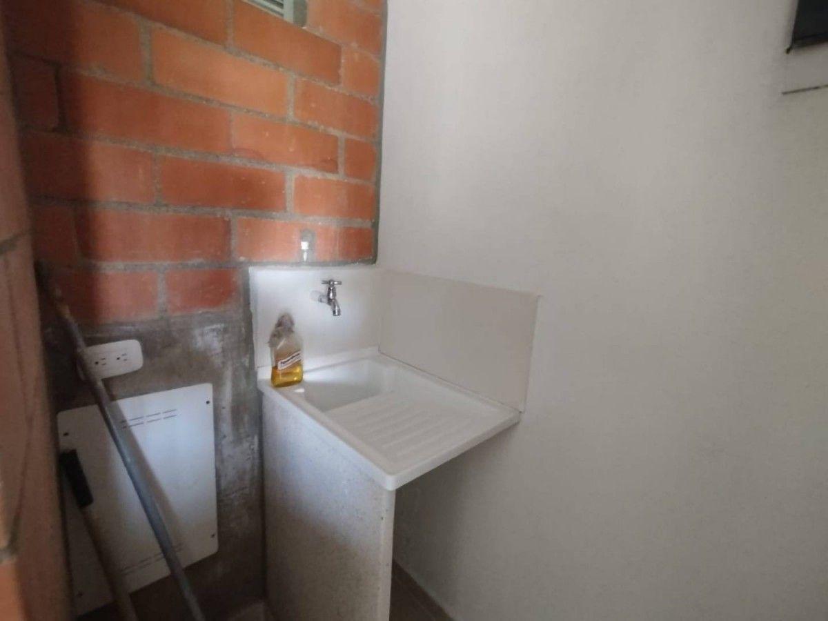 Apartamento en Los Colegios - 12
