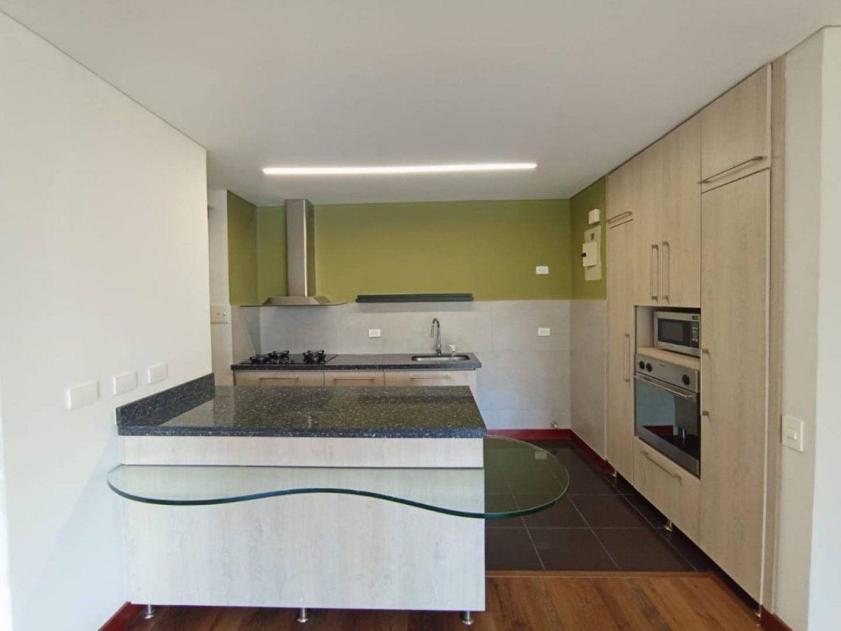 Apartamento en Milla De Oro - 5