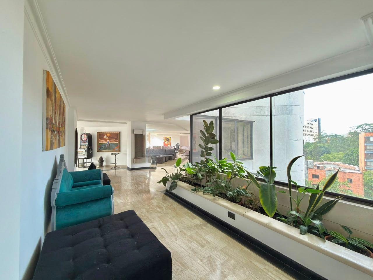 Apartamento de 4 habitaciones en Los Balsos n. 1 - 3