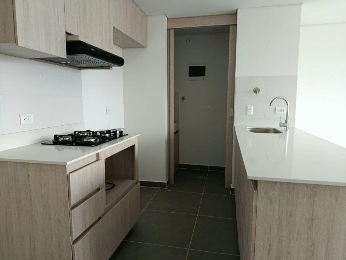 Apartamento en Prados De Sabaneta - 3