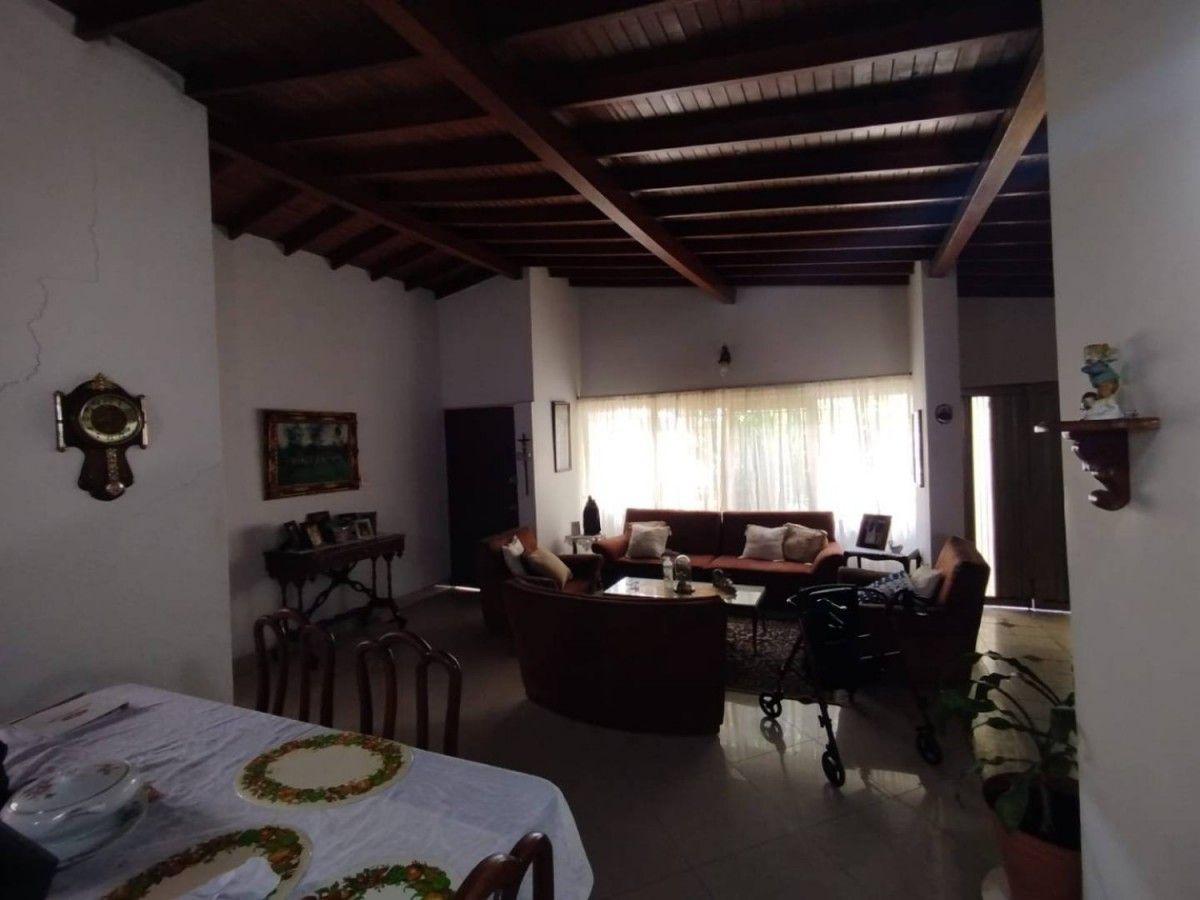 Casa en Estadio - 2