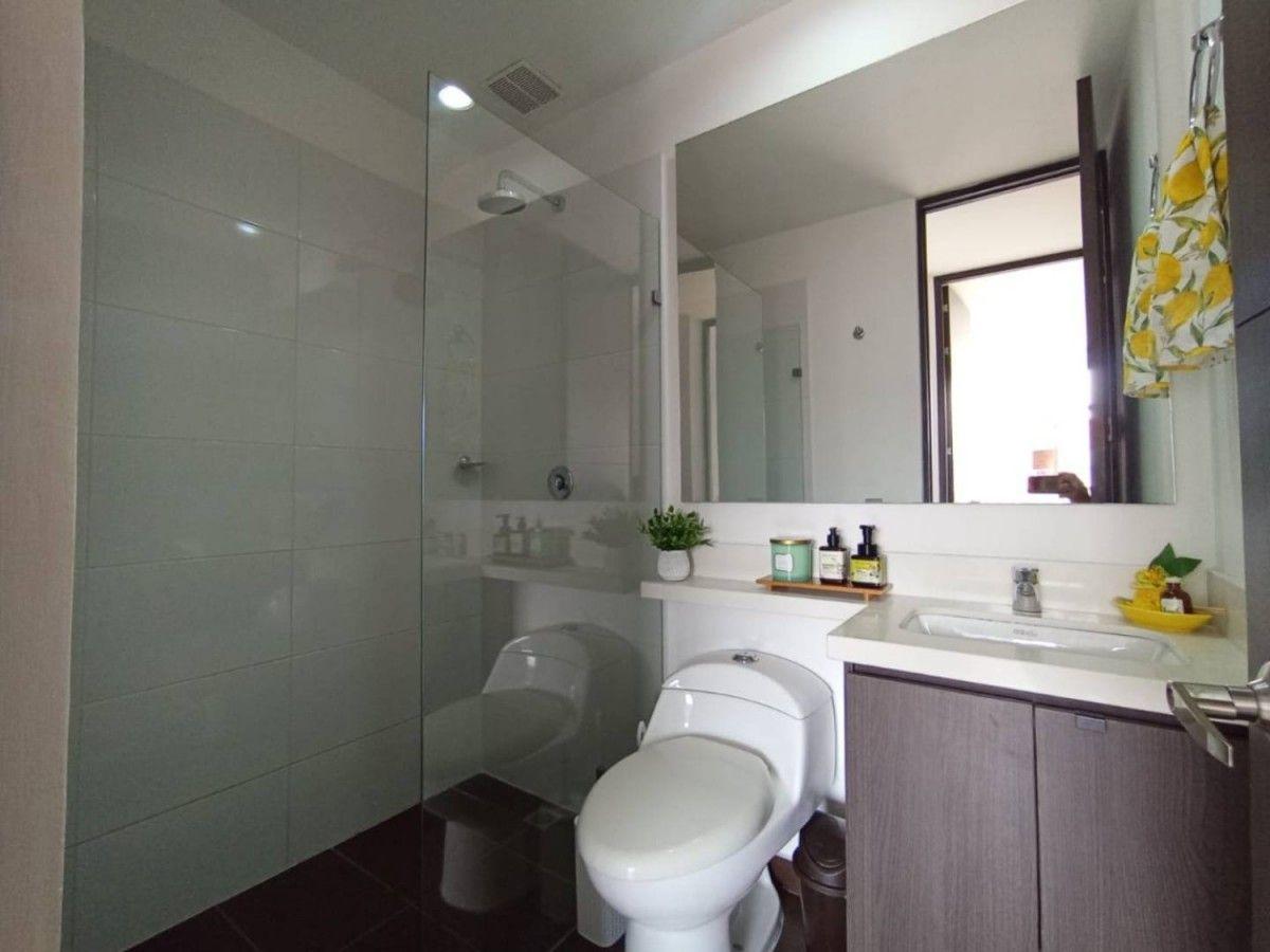 Apartamento en Altos Del Poblado - 12