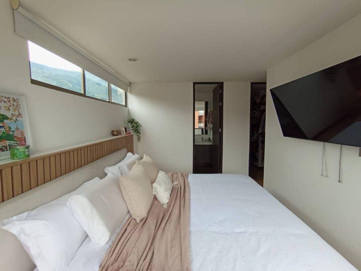 Apartamento en Altos Del Poblado - 6