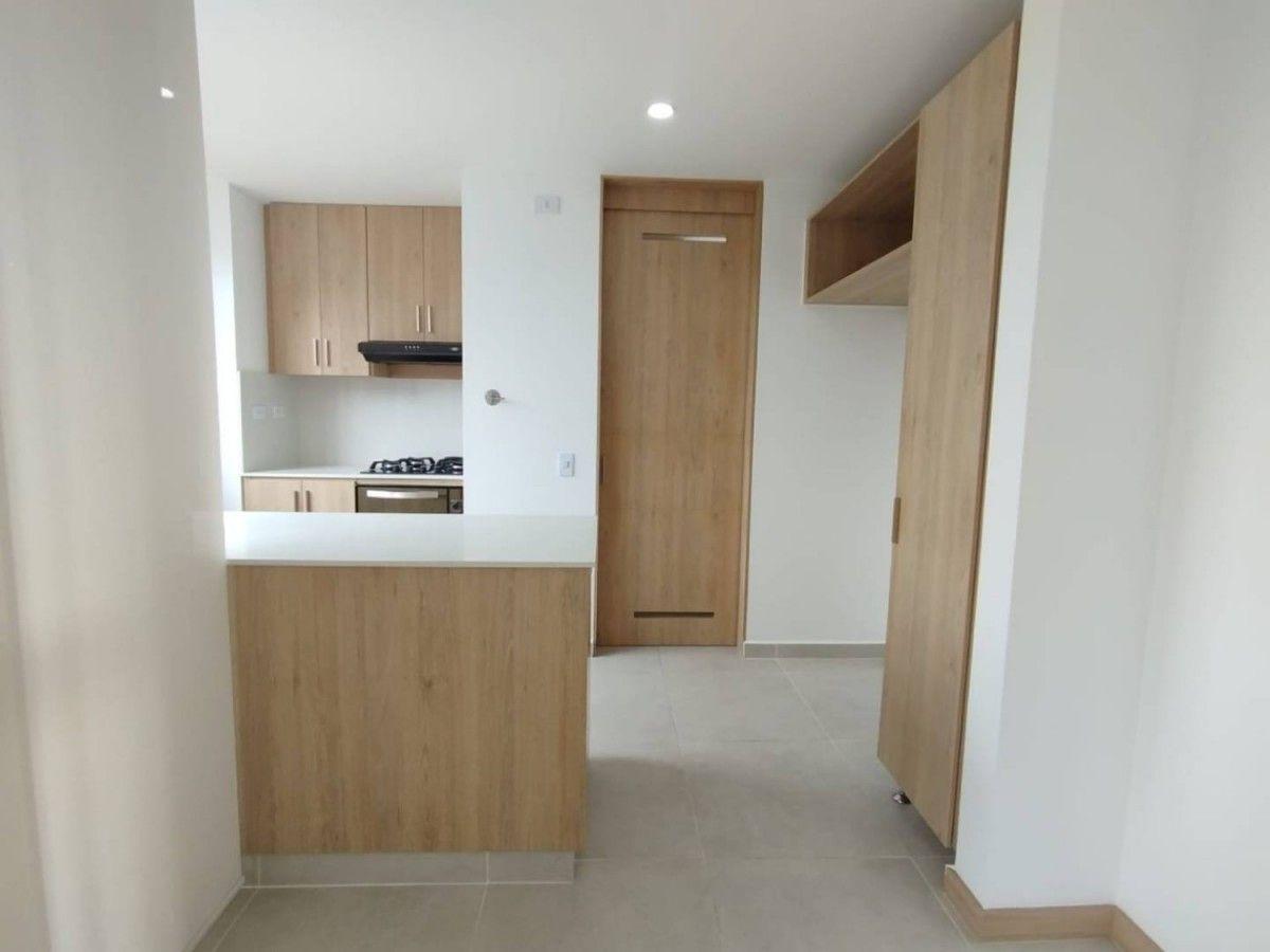 Apartamento en Los Colegios - 3