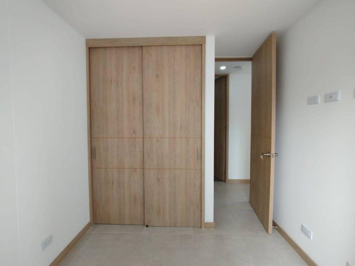Apartamento en Los Colegios - 9