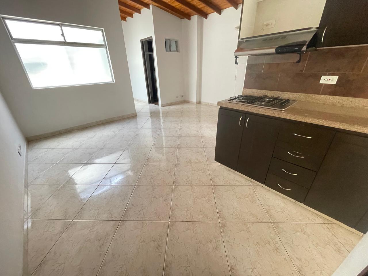 Apartamento de 3 habitaciones en Mesa - 4
