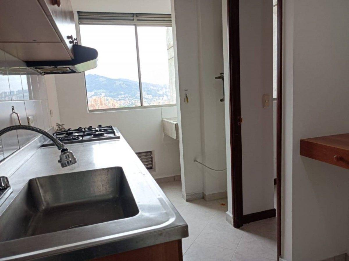 Apartamento en Los Balsos - 6