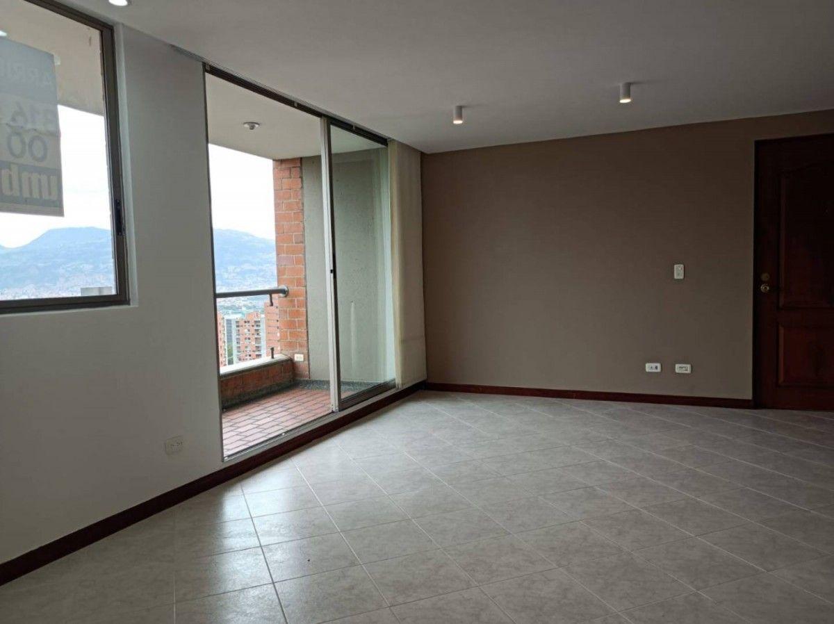 Apartamento en Los Balsos - 2