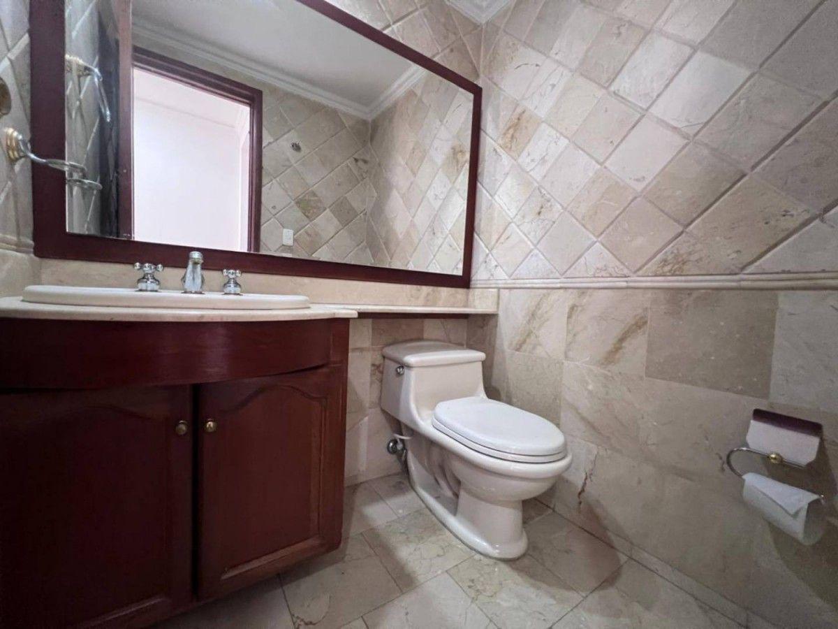 Apartamento en La Concha - 18