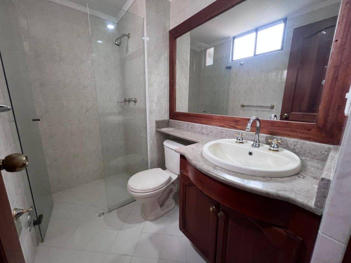 Apartamento en La Concha - 16