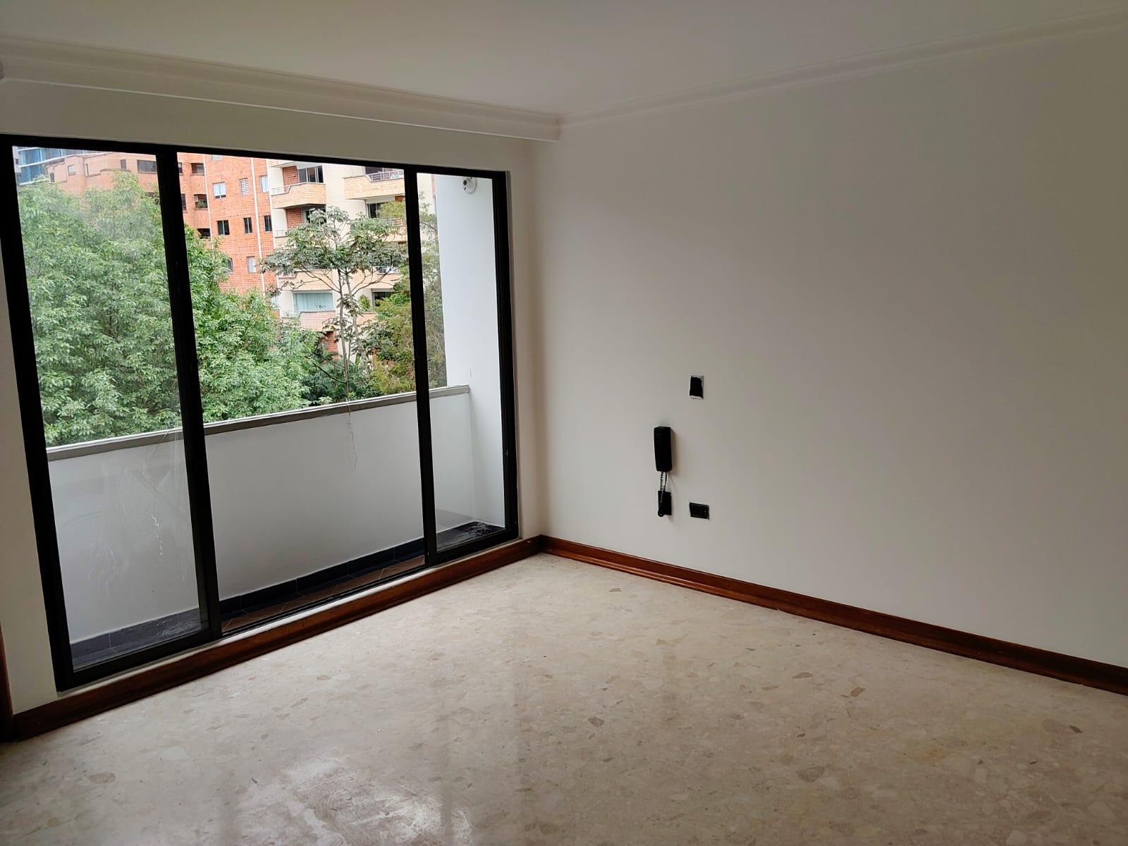 Apartamento de 3 habitaciones en Lalinde - 4