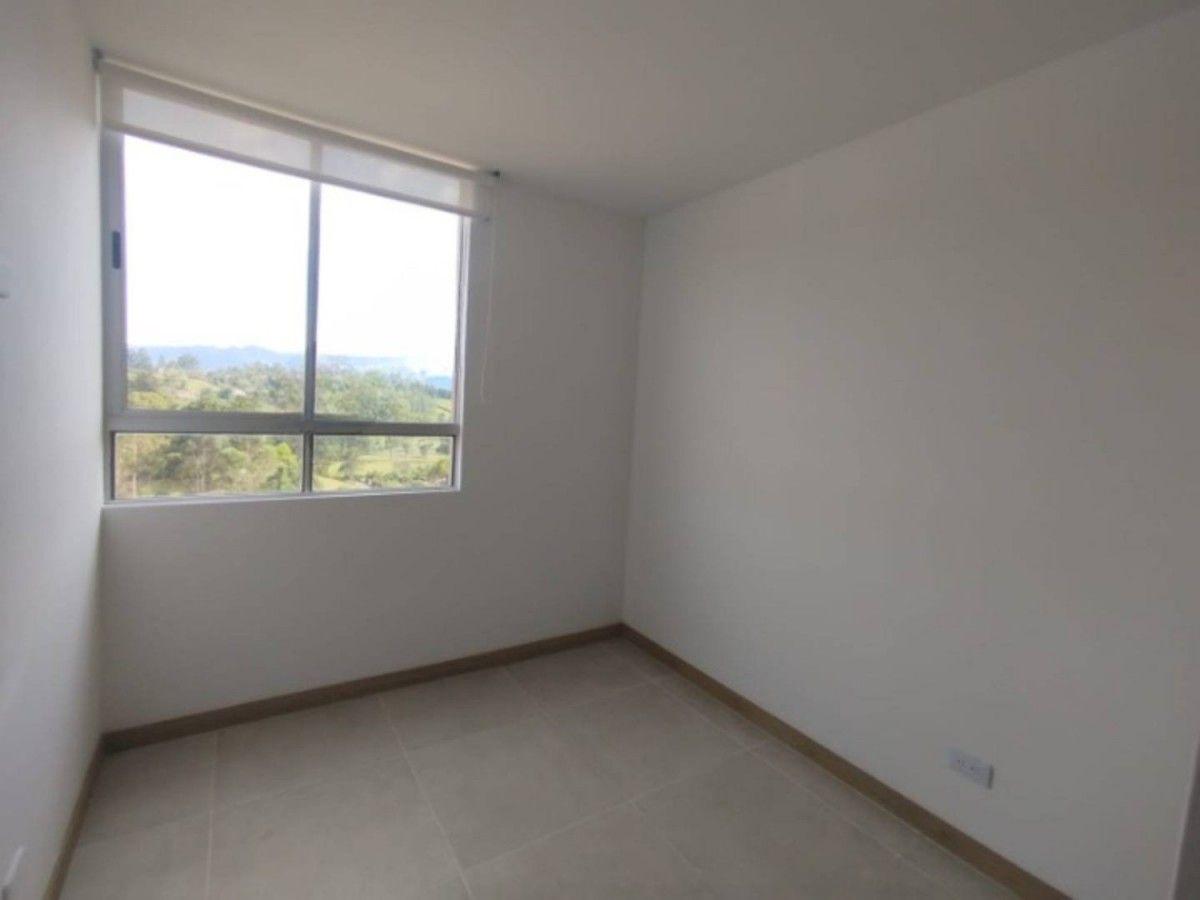 Apartamento en Los Colegios - 8