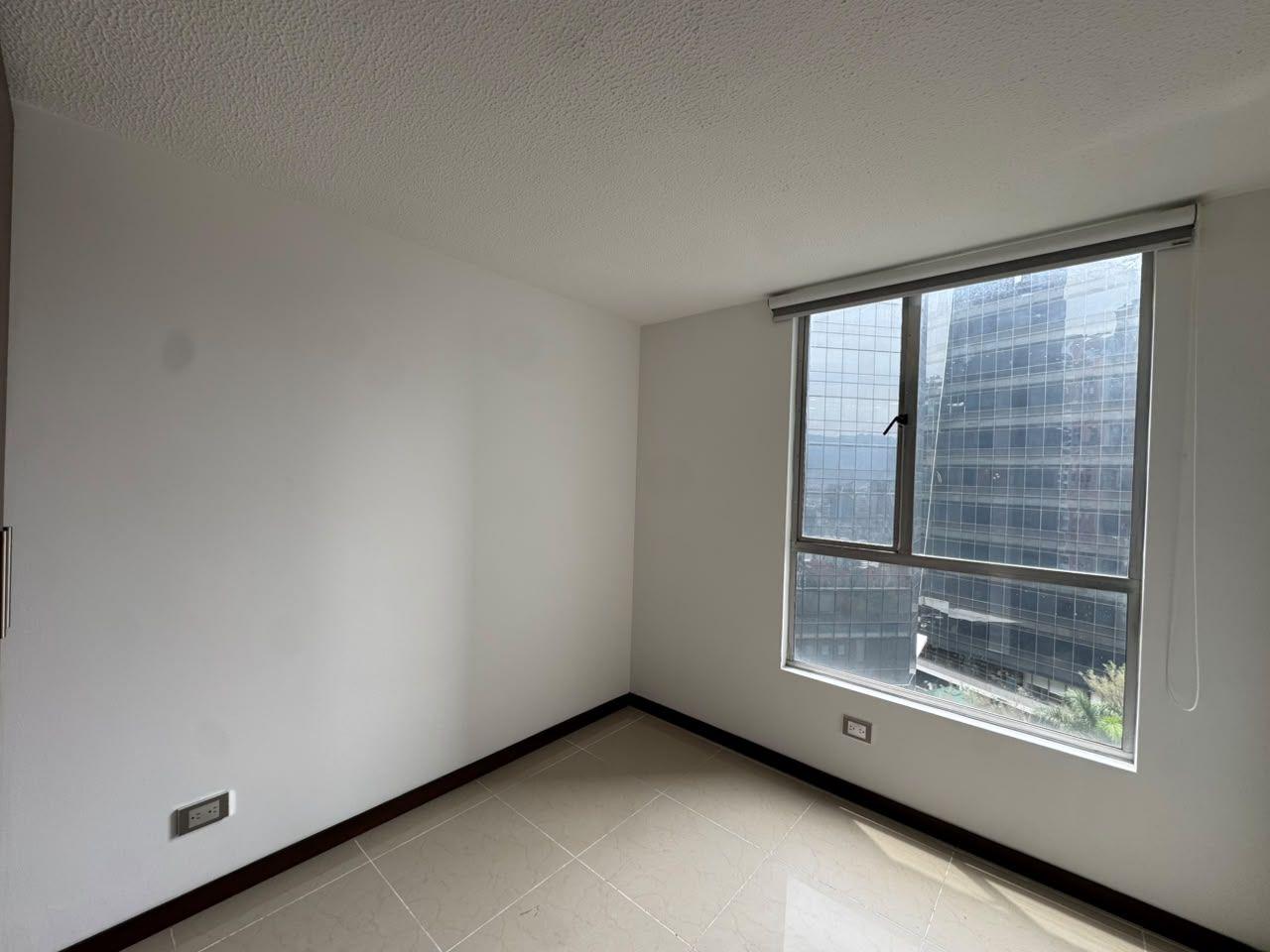 Apartamento de 3 habitaciones en San Diego - 12