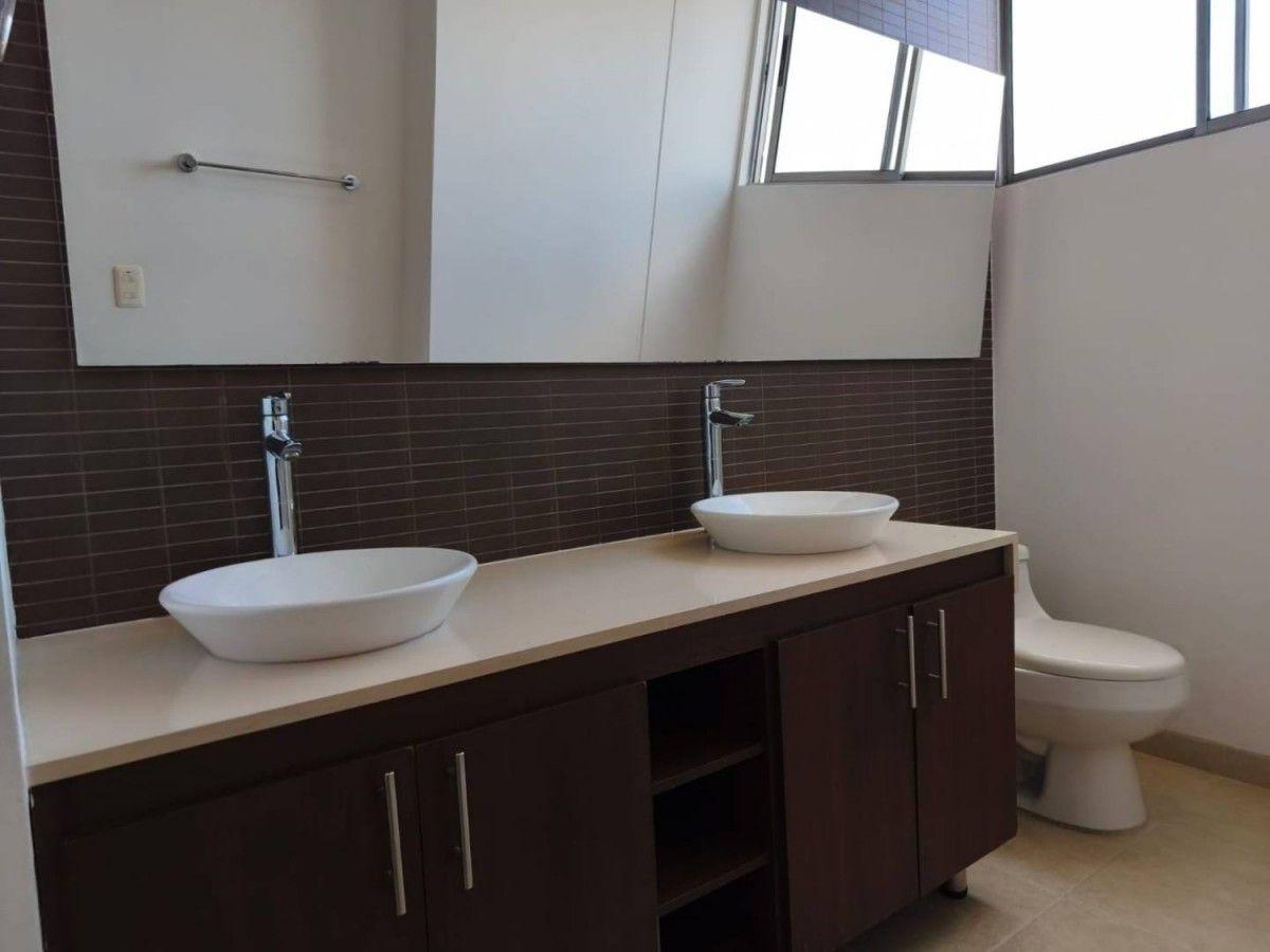 Apartamento en Altos Del Poblado - 14