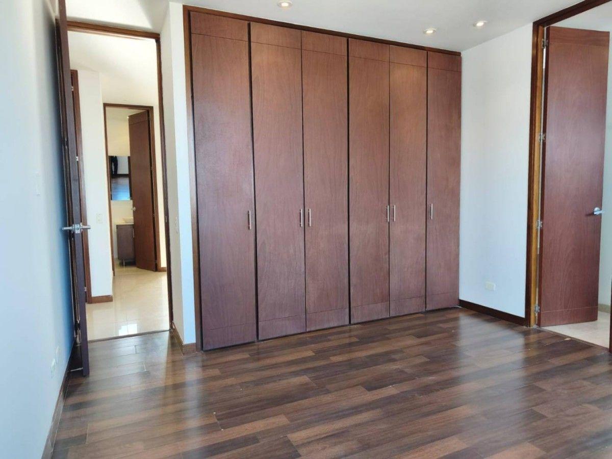 Apartamento en Altos Del Poblado - 10