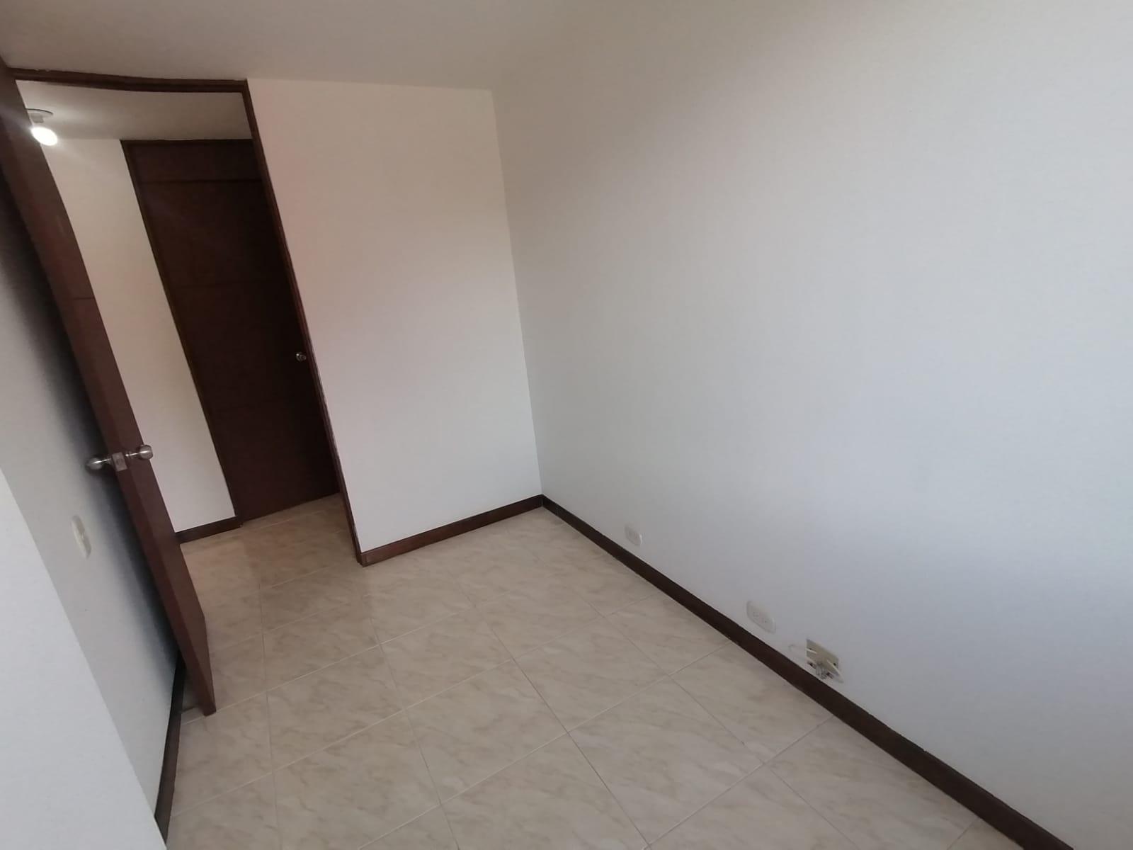 Apartamento de 3 habitaciones en Loma del Barro - 9