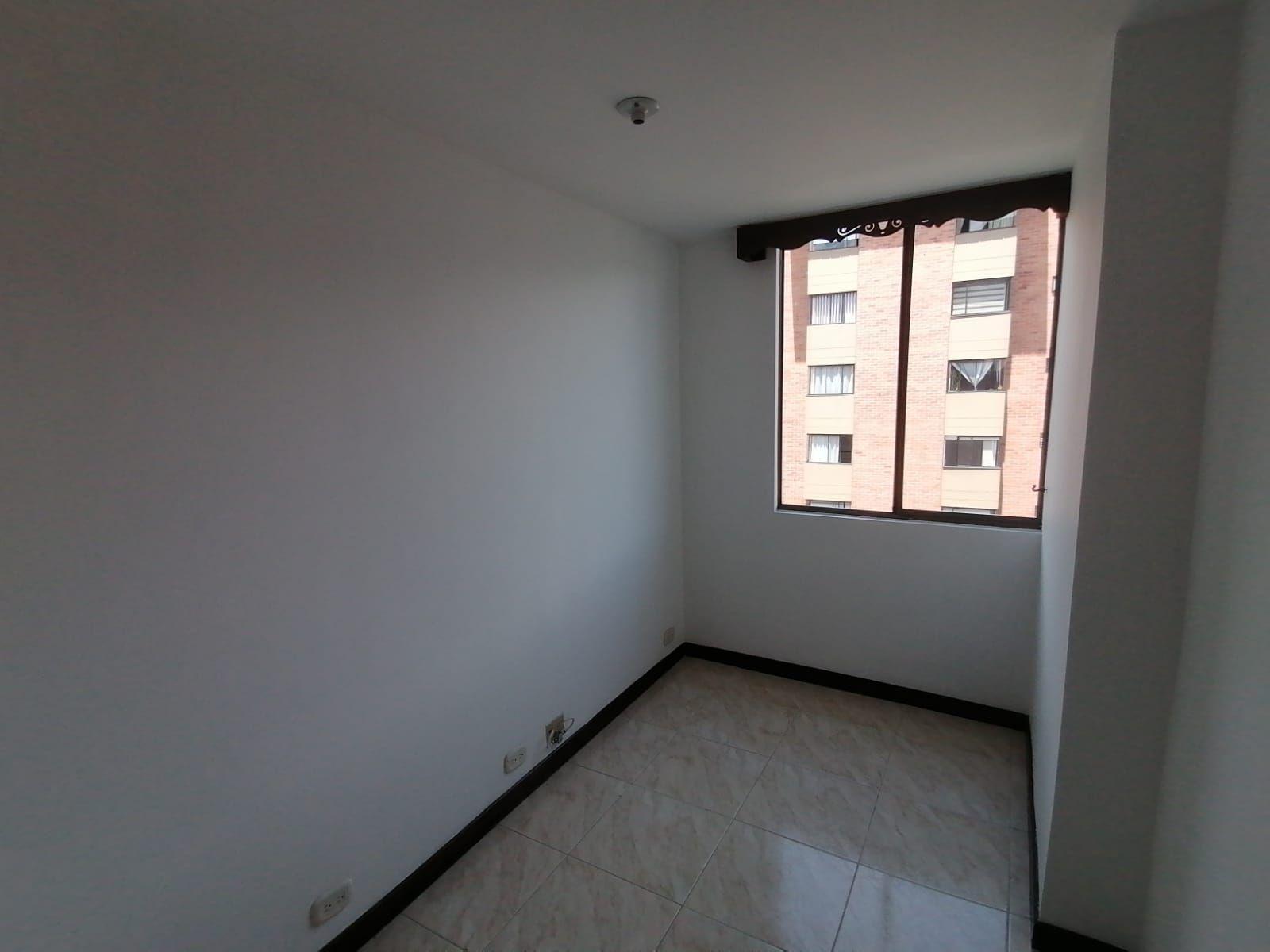 Apartamento de 3 habitaciones en Loma del Barro - 6