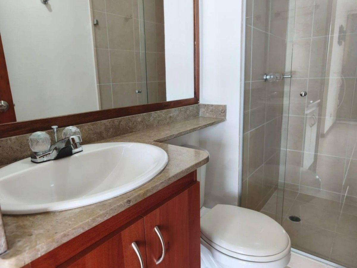 Apartamento en Loma Del Esmeraldal - 14