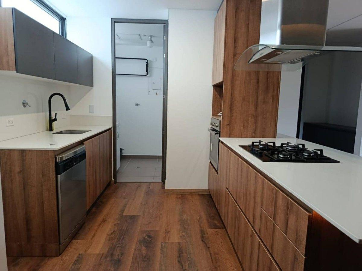 Apartamento en Altos Del Poblado - 4