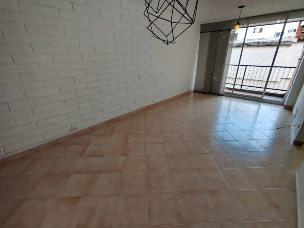 Apartamento en El Portal - 2