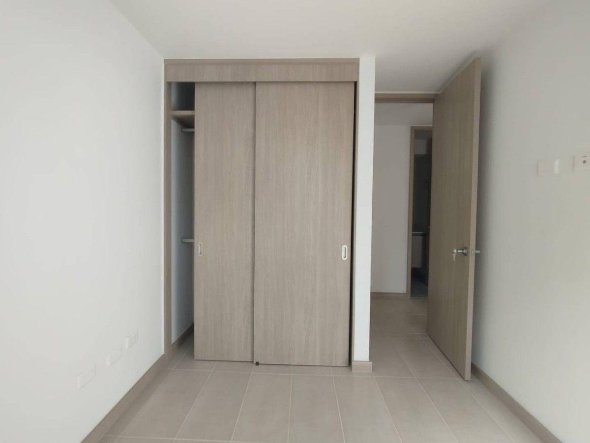 Apartamento en Los Colegios - 8