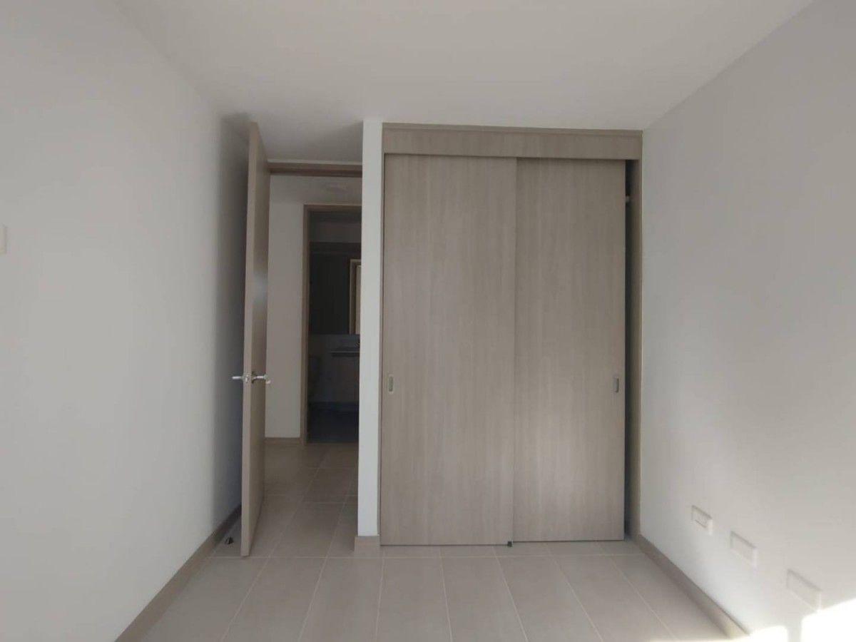Apartamento en Los Colegios - 9