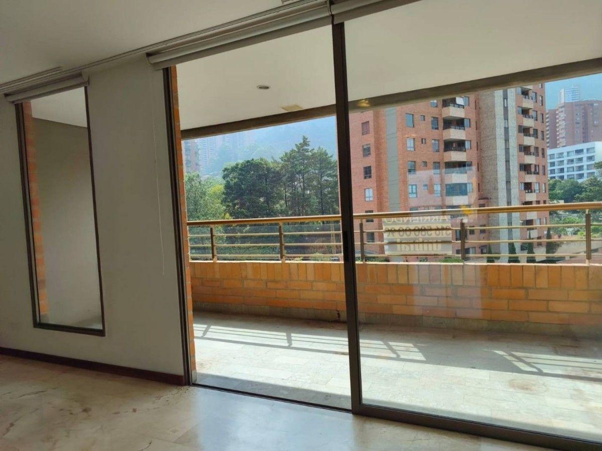 Apartamento en El Tesoro - 3
