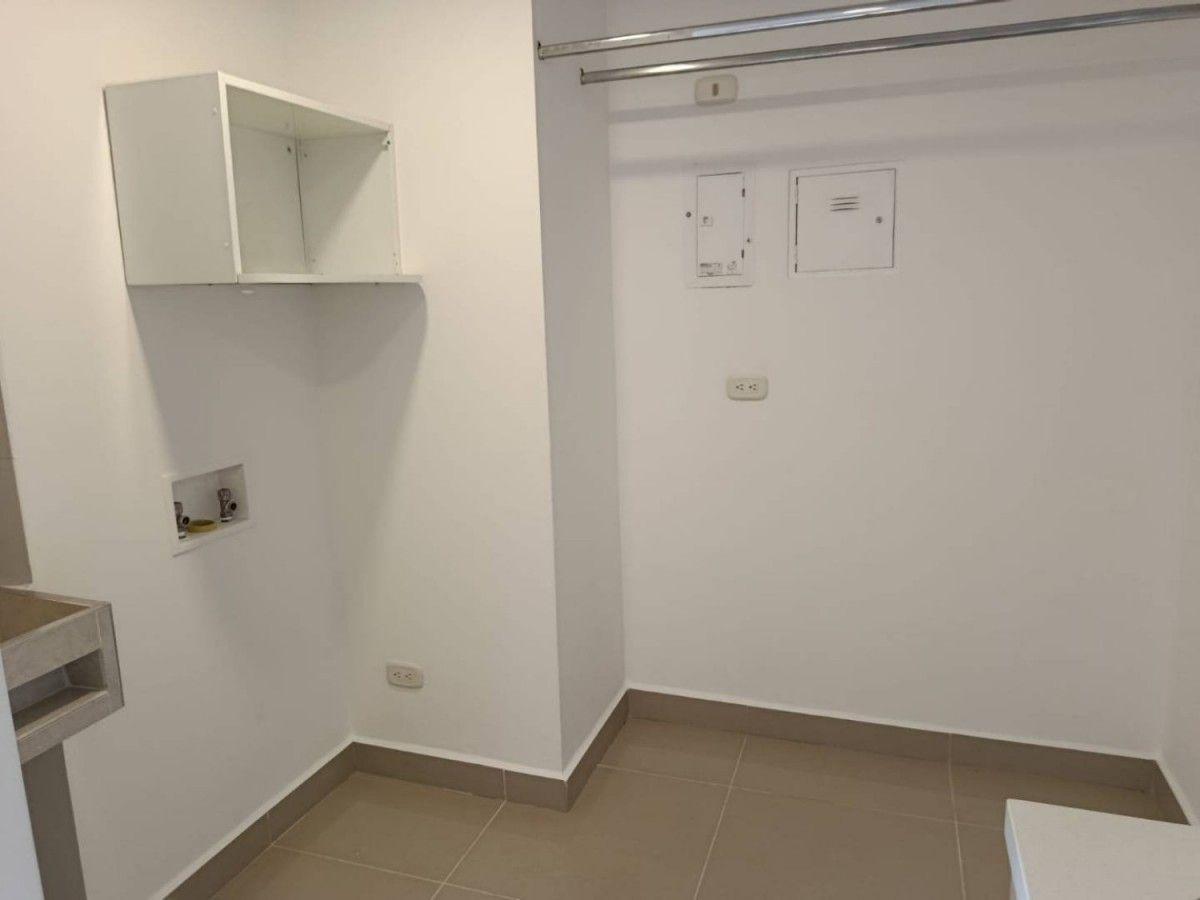 Apartamento en Los Colegios - 13