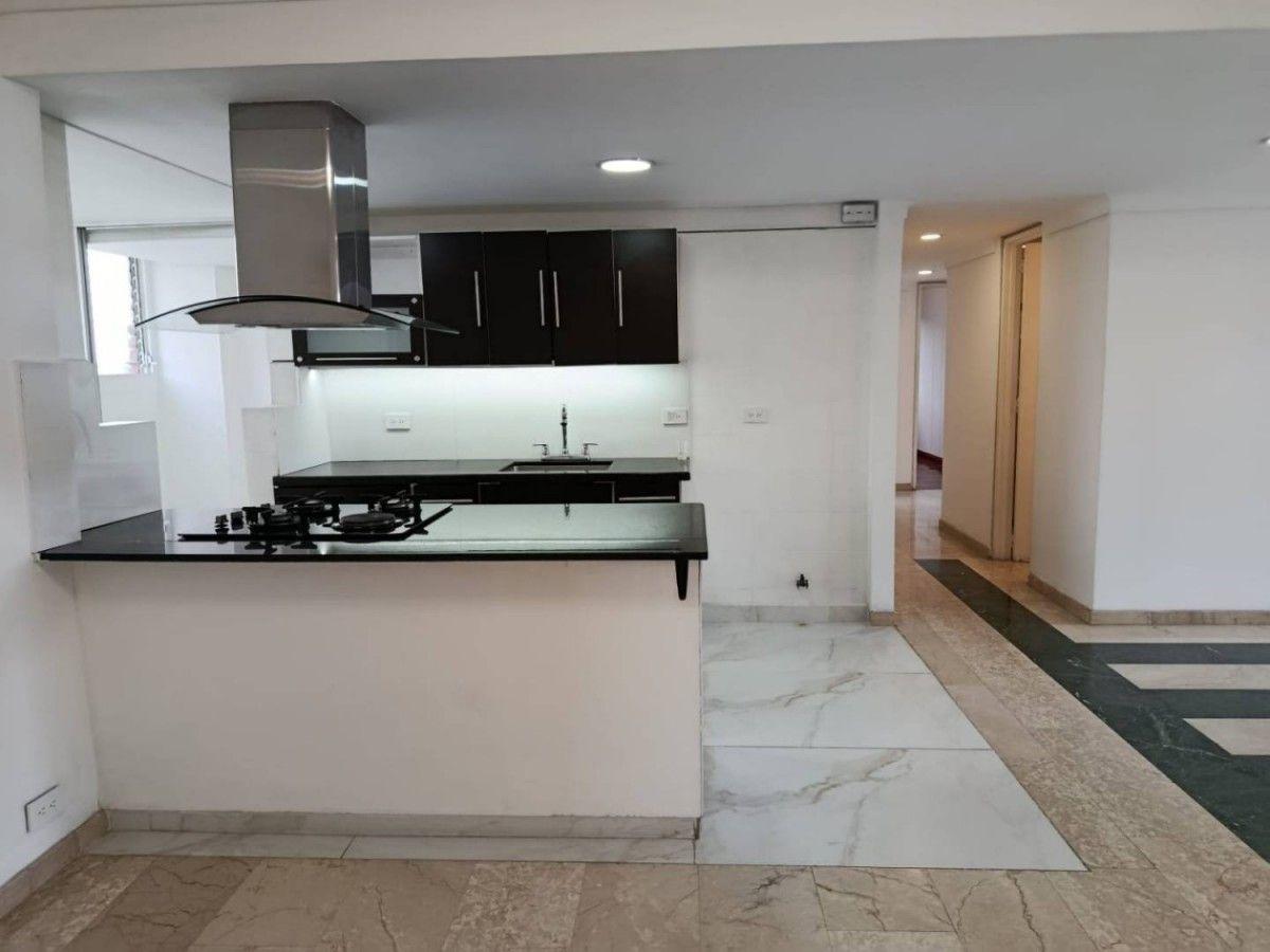 Apartamento en Loma De Los Parra - 3