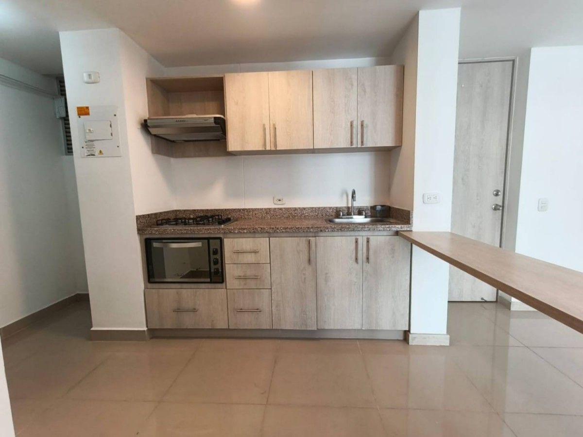 Apartamento en Prados De Sabaneta - 4