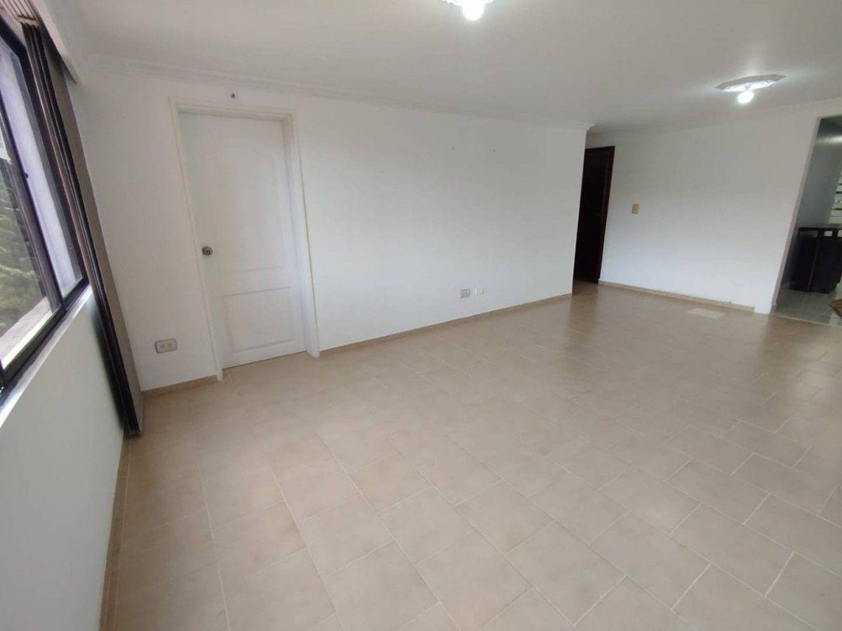 Apartamento en Robledo - 2