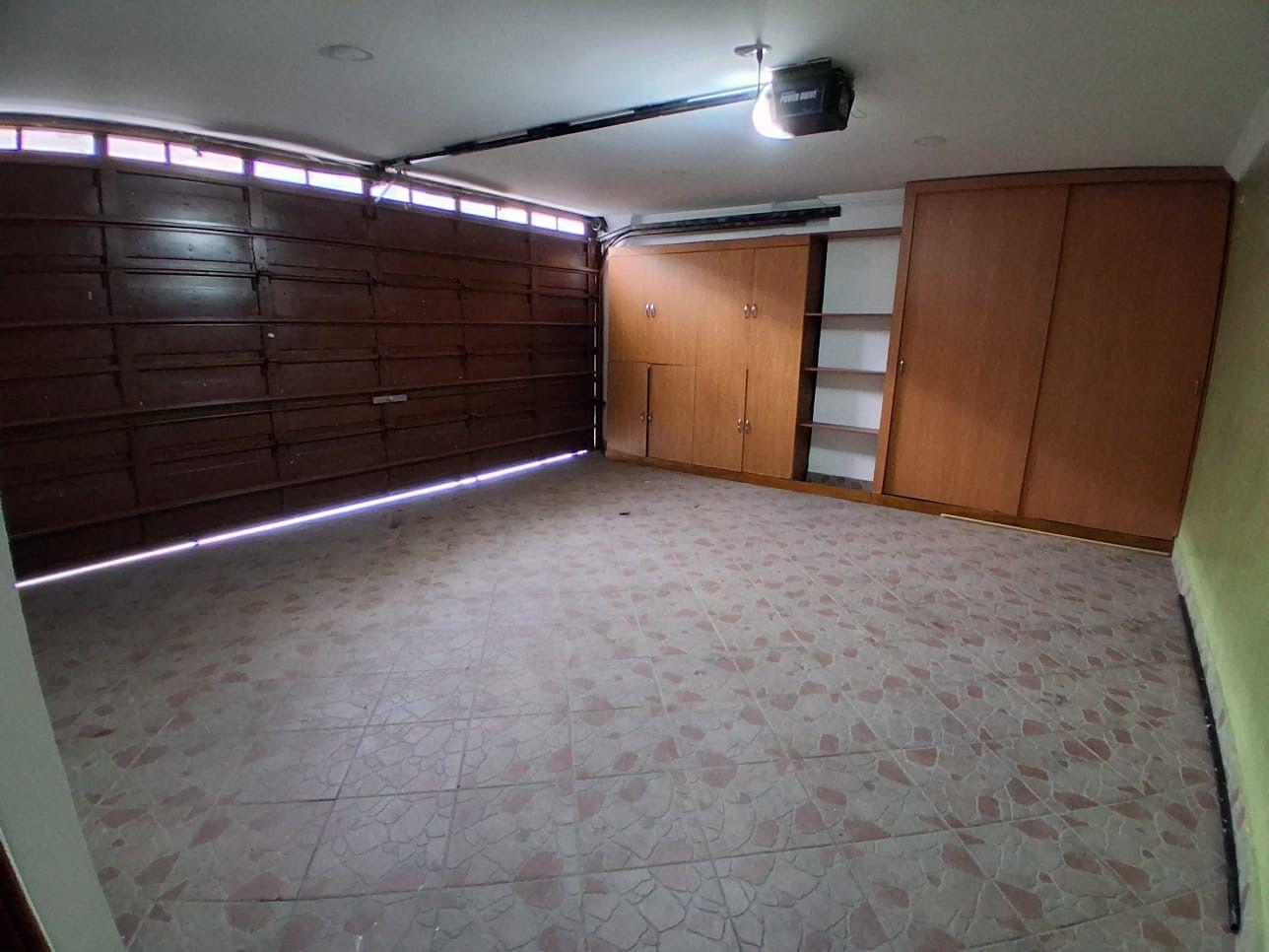 Casa de 4 habitaciones en Sabaneta - 14