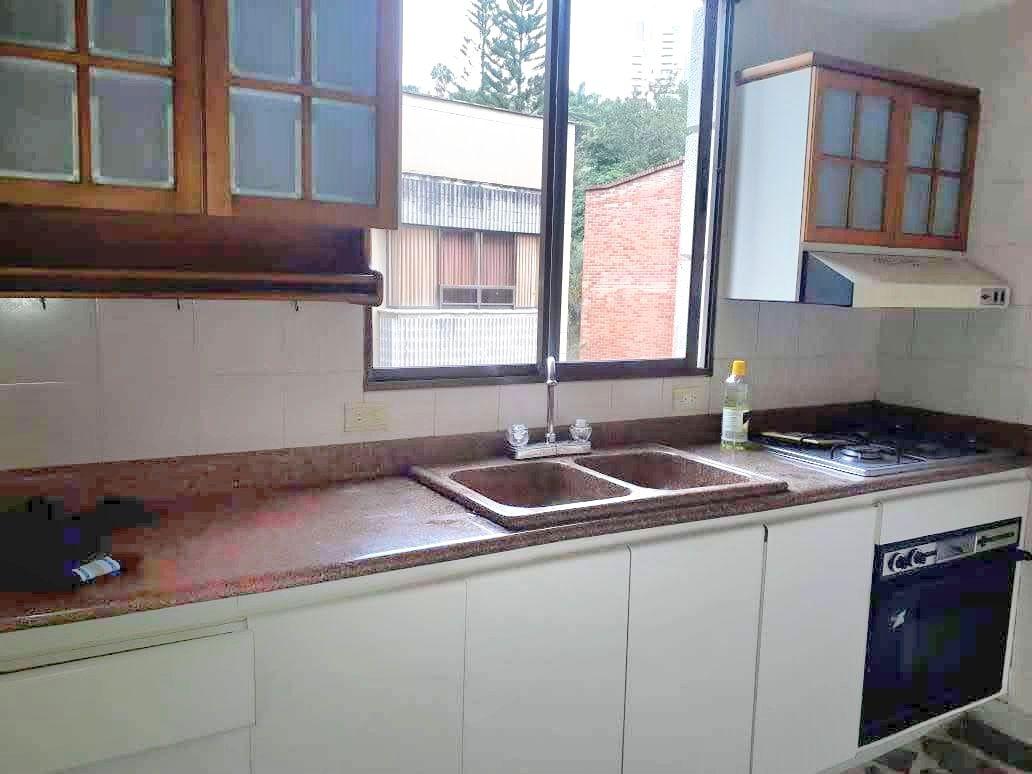 Apartamento de 3 habitaciones en San Lucas - 11