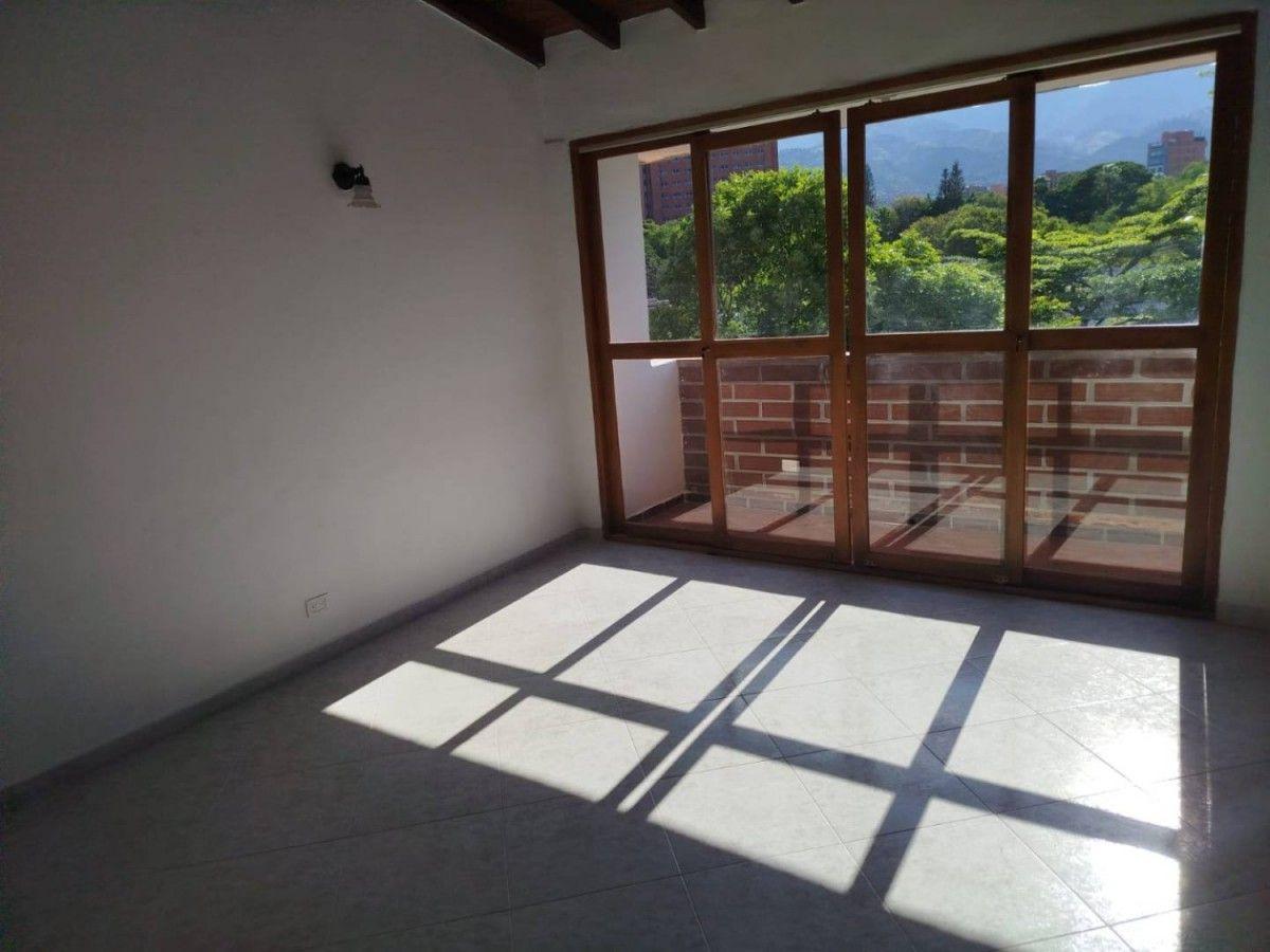 Apartamento en La América - 2