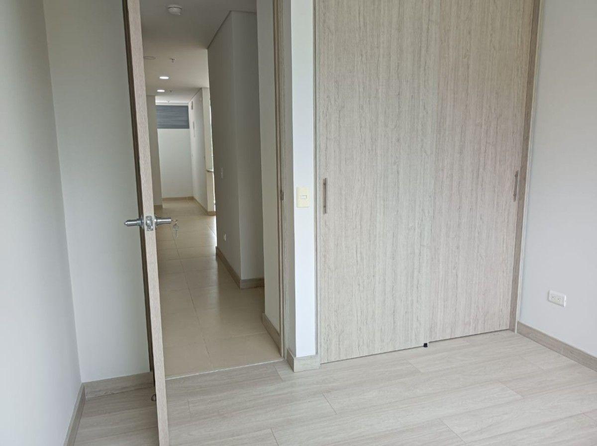 Apartamento en Loma Del Escobero - 10
