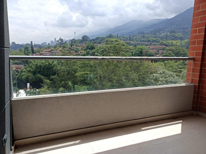 Apartamento en Loma Del Escobero - 17