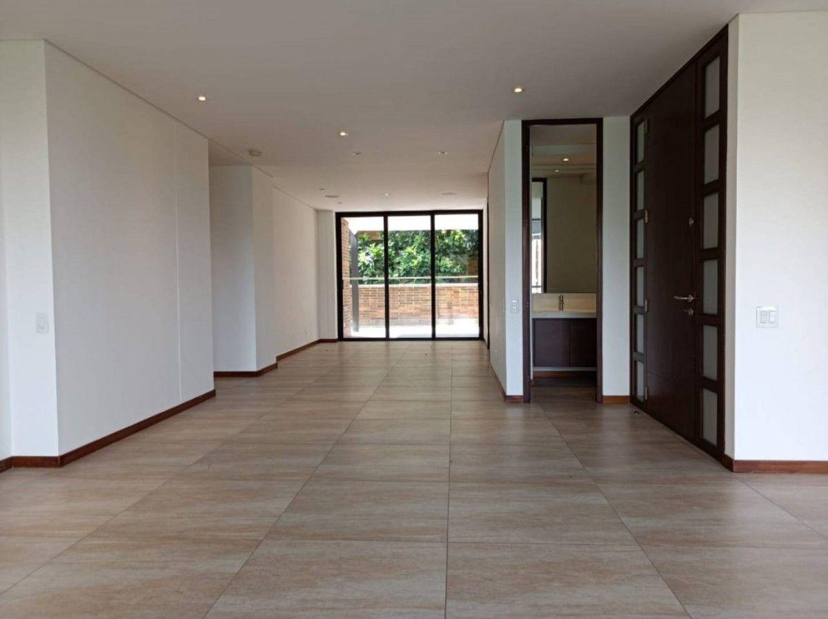 Apartamento en Loma Del Campestre - 3
