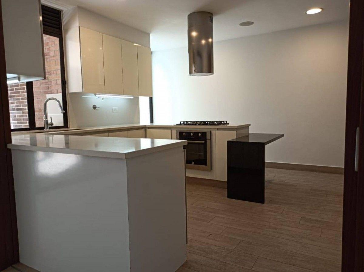 Apartamento en Loma Del Campestre - 5