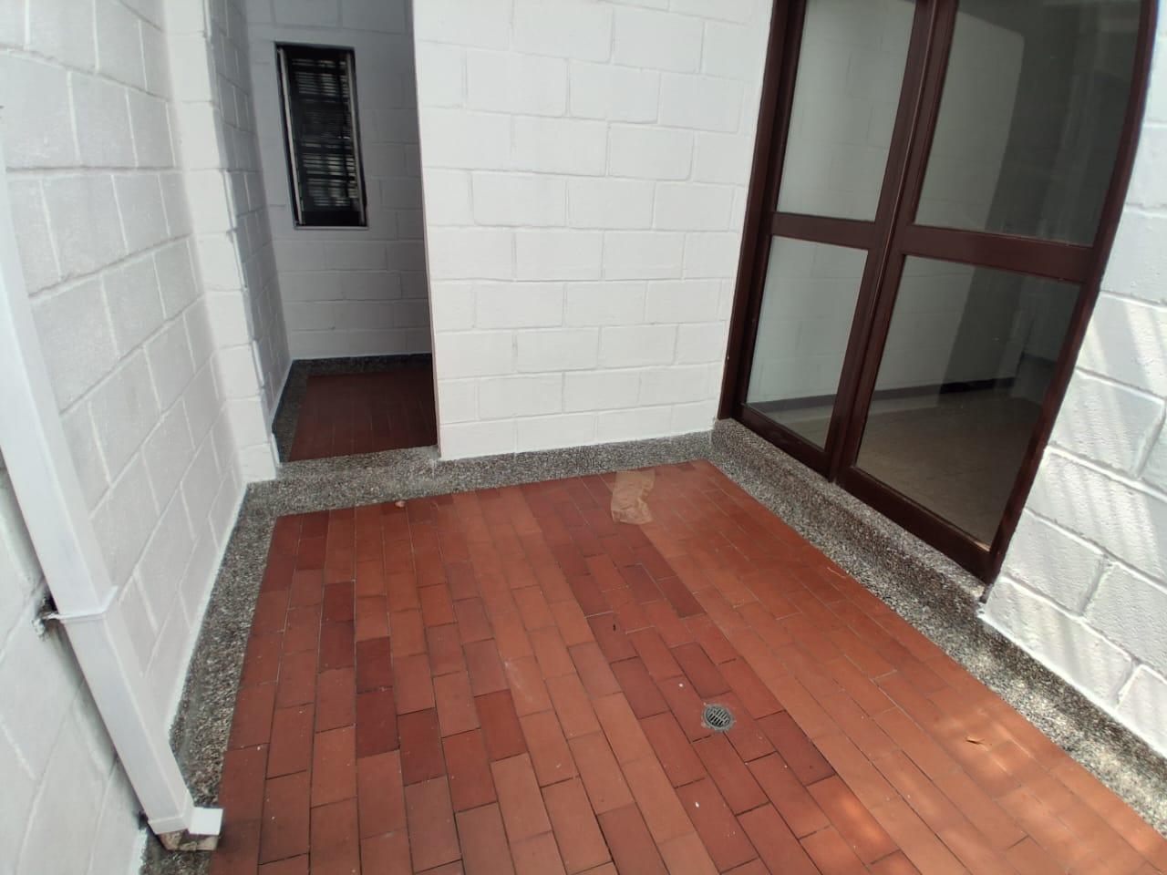 Casa de 4 habitaciones en Envigado - 14