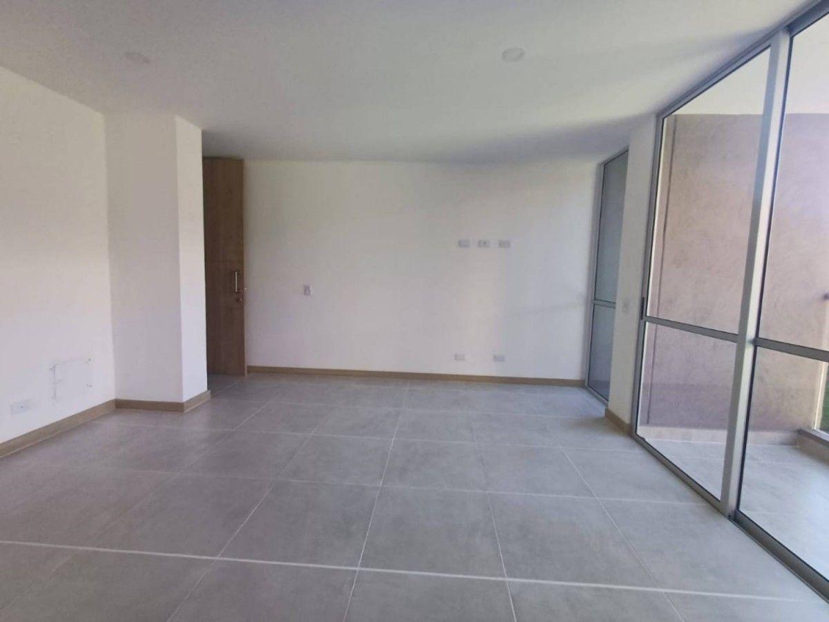 Apartamento en Los Colegios - 3