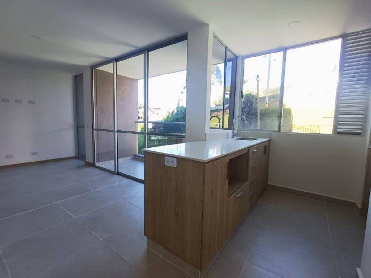 Apartamento en Los Colegios - 4