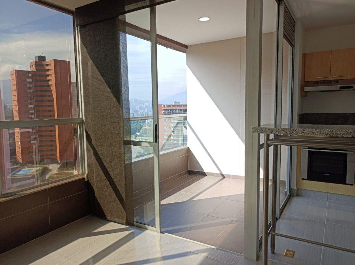 Apartamento en Los Balsos - 14
