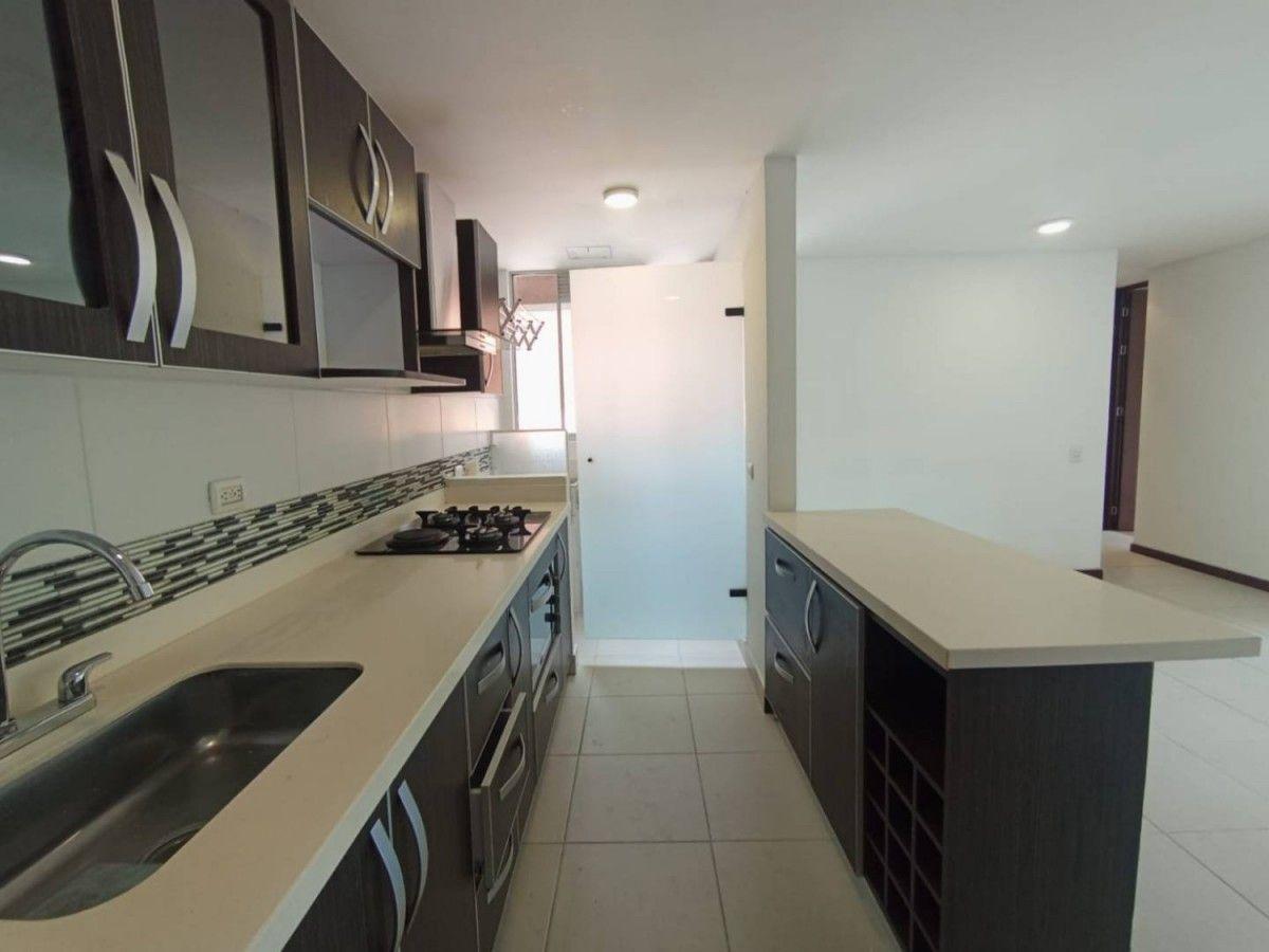 Apartamento en Loma Del Esmeraldal - 6
