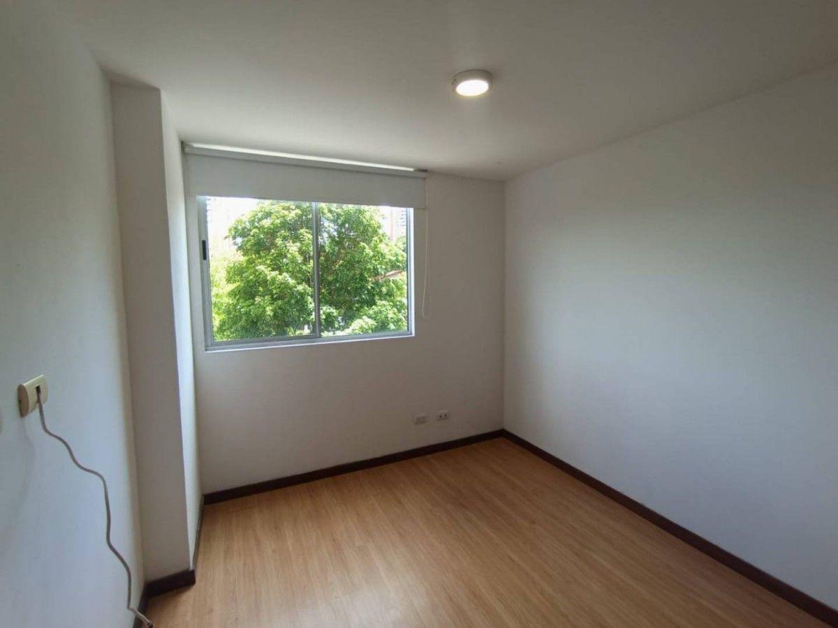 Apartamento en Loma Del Esmeraldal - 9